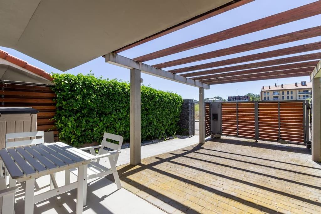 Chalet En Ciruena Con Barbacoa Exterior photo